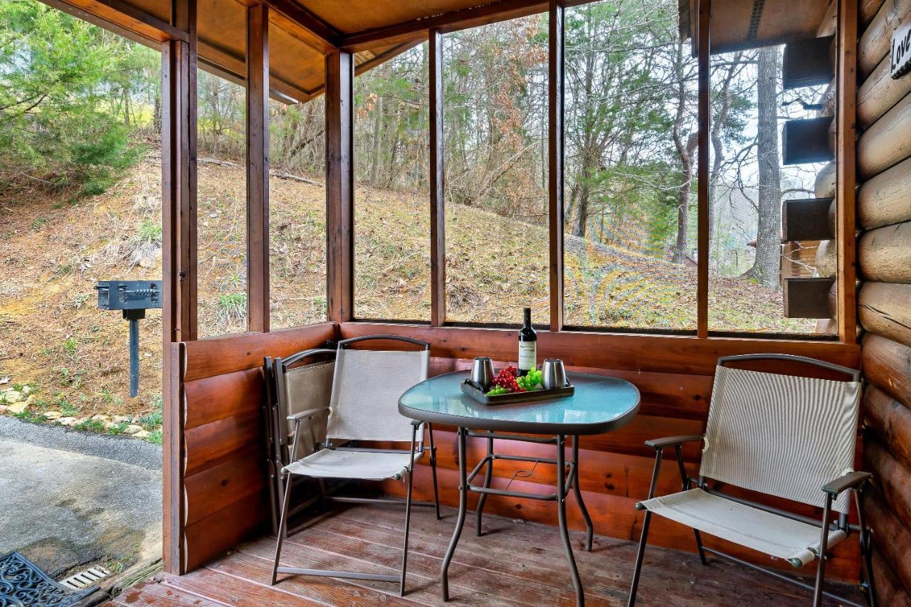 Love Shack Sevierville Exterior foto