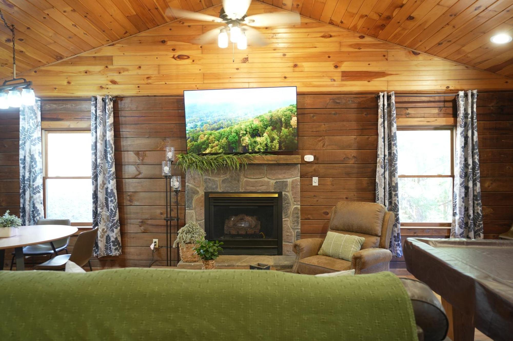 Love Shack Sevierville Exterior foto